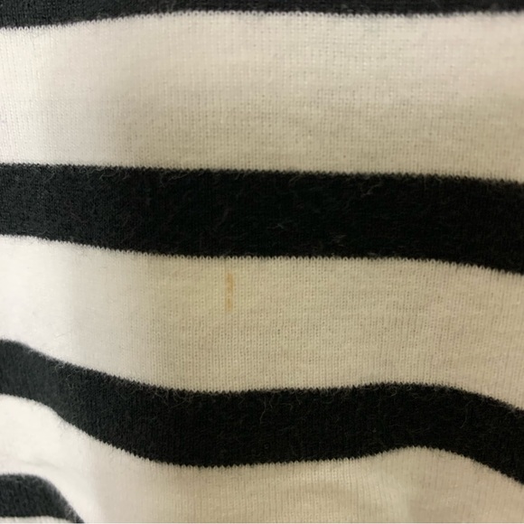 GAP Women’s Long Sleeve Shirt - Picture 3 of 4